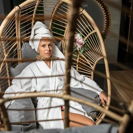 Lägenhet студио с вана и гледка в 